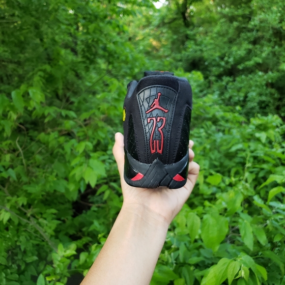 Jordan 14 ferraris - Picture 3 of 5